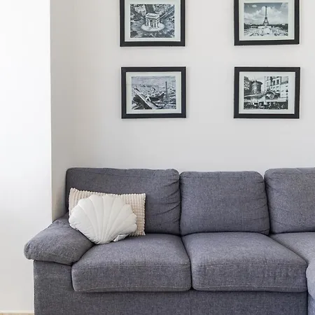 The Beachfront Δυρράχιο