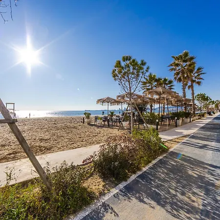 The Beachfront By Premium Selection *