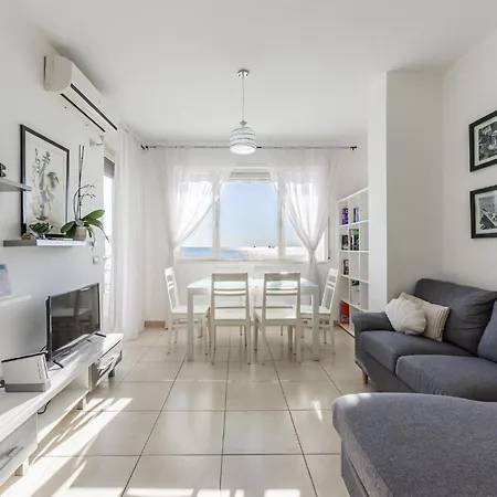 Apartmán The Beachfront By Premium Selection