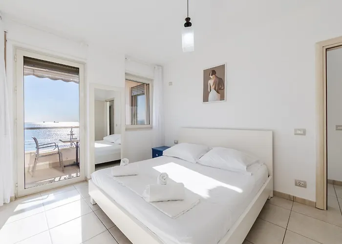 The Beachfront Appartamento *