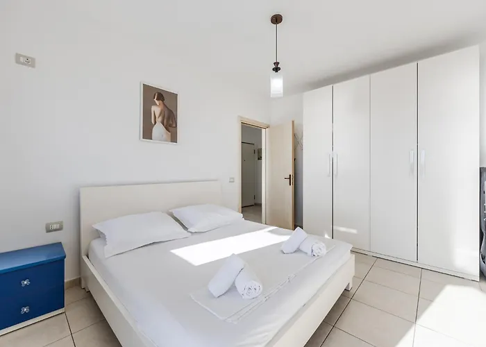 Apartament The Beachfront Durrës